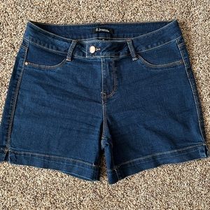 Jean shorts: size 10